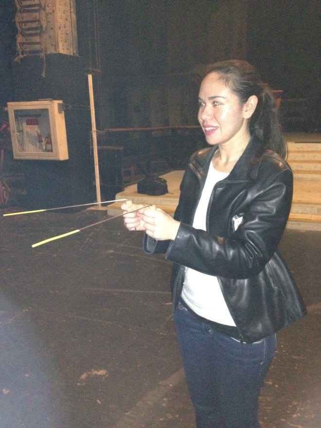 Oh yeah! I'm a real ghost hunter now! I've got tools!! Watch out ghosties!