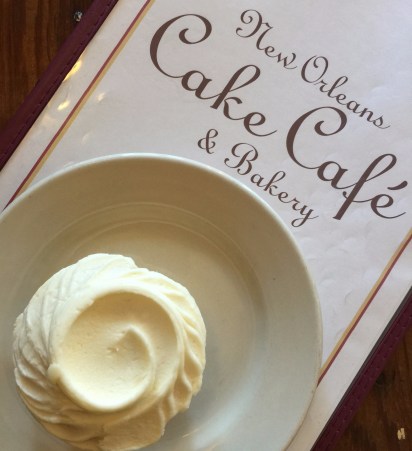 Autumn Aquarius Cake Cafe