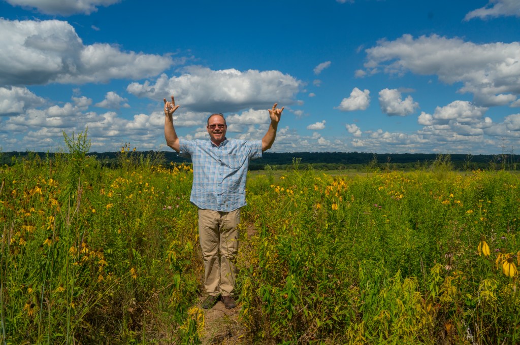 Mankato Autumn Aquarius