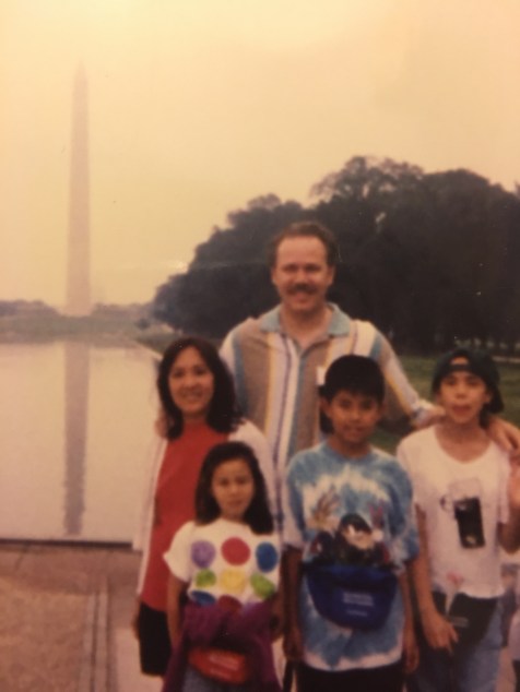 autumn-aquarius-white-house-throwback-2