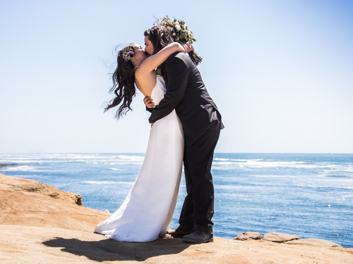 A Seaside San Diego&nbsp;Wedding