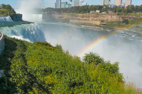 Autumn Aquarius Niagara NY