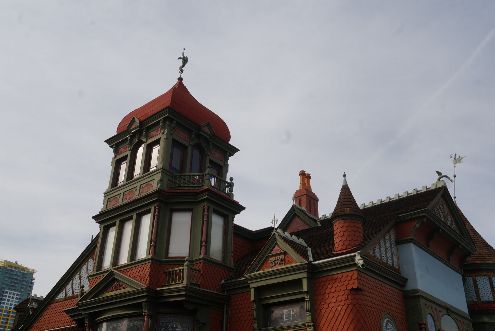 Autumn Aquarius villa montezuma tower